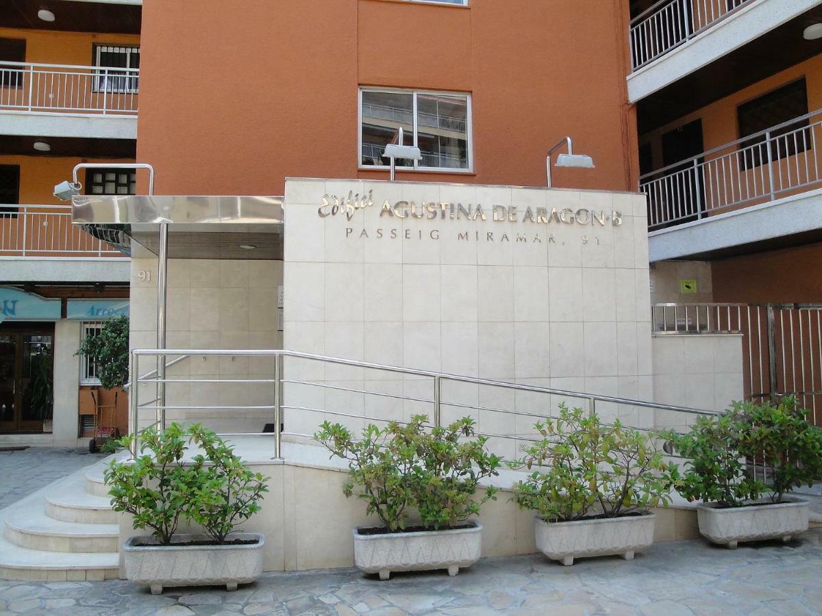 Apartment Augustina De Aragon ซาลอว์ ภายนอก รูปภาพ